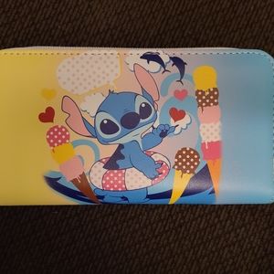 Stitch Print Wallet